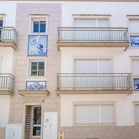 Charming Apartment-1 Minute To The Apartmán
